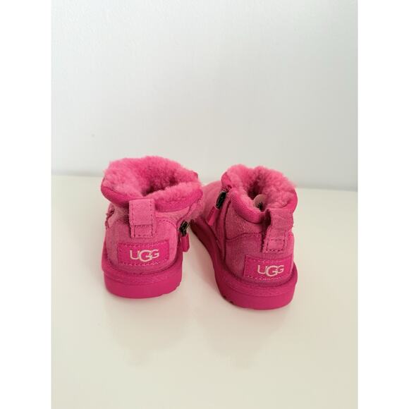 UGG Kid’s/Toddler Ultra Mini Berry Pink Classic Suede Boots 1130750T Size 9 - Picture 5 of 10